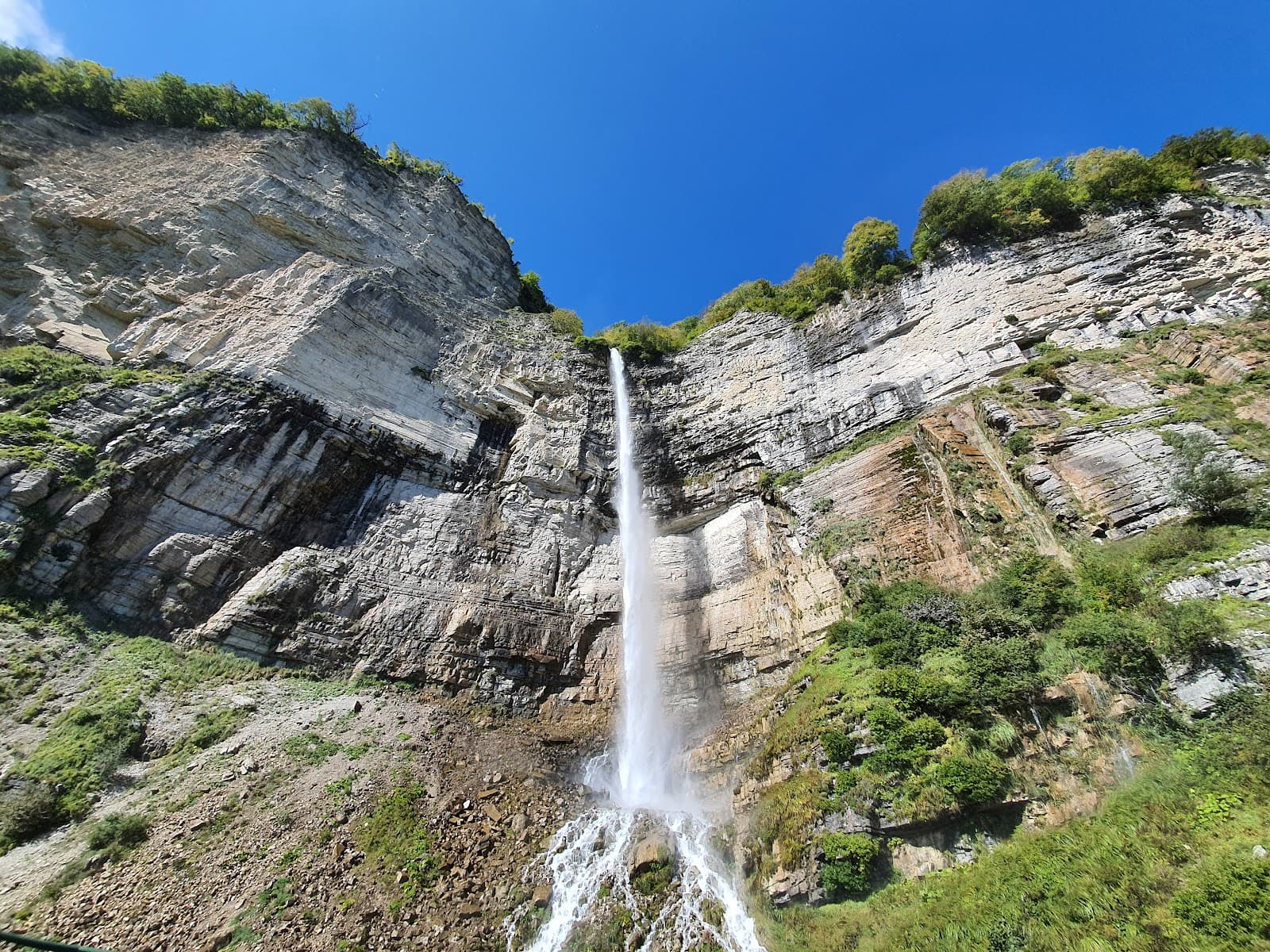 Kinchkha Waterfall - Image 1