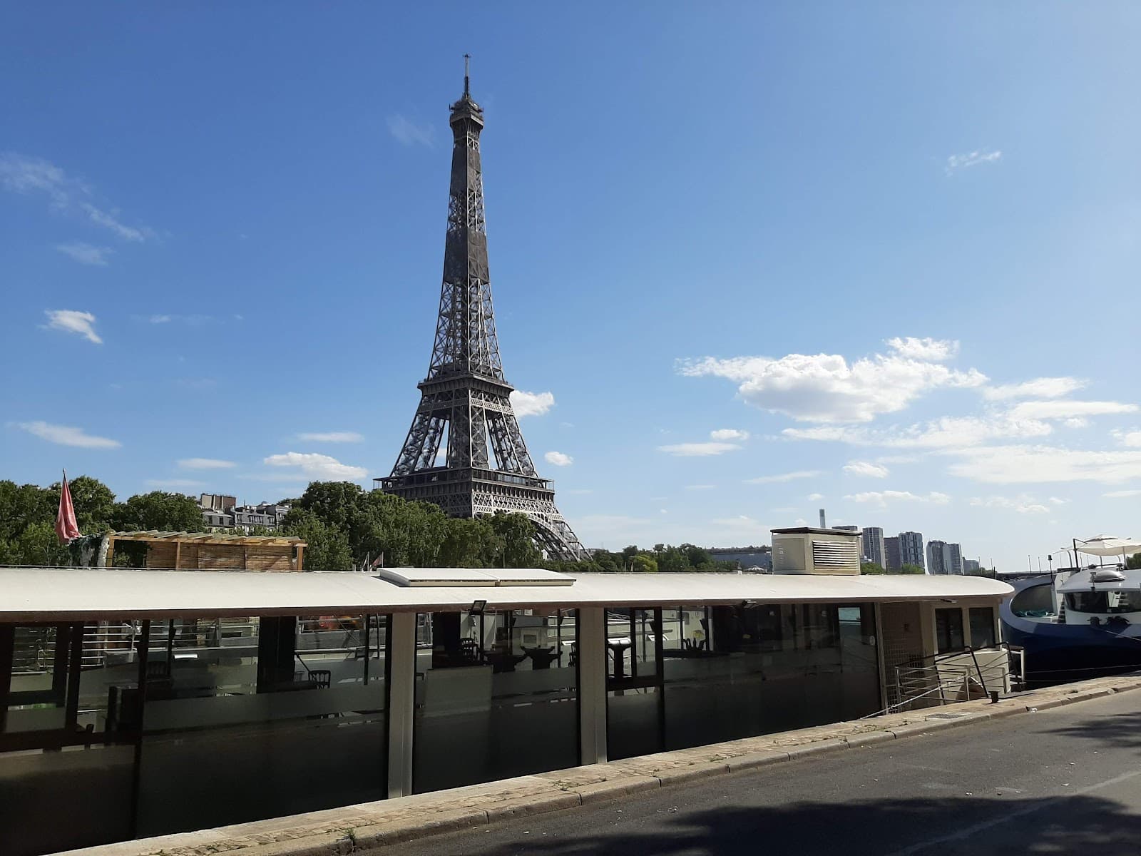 Port Debilly - Image 1