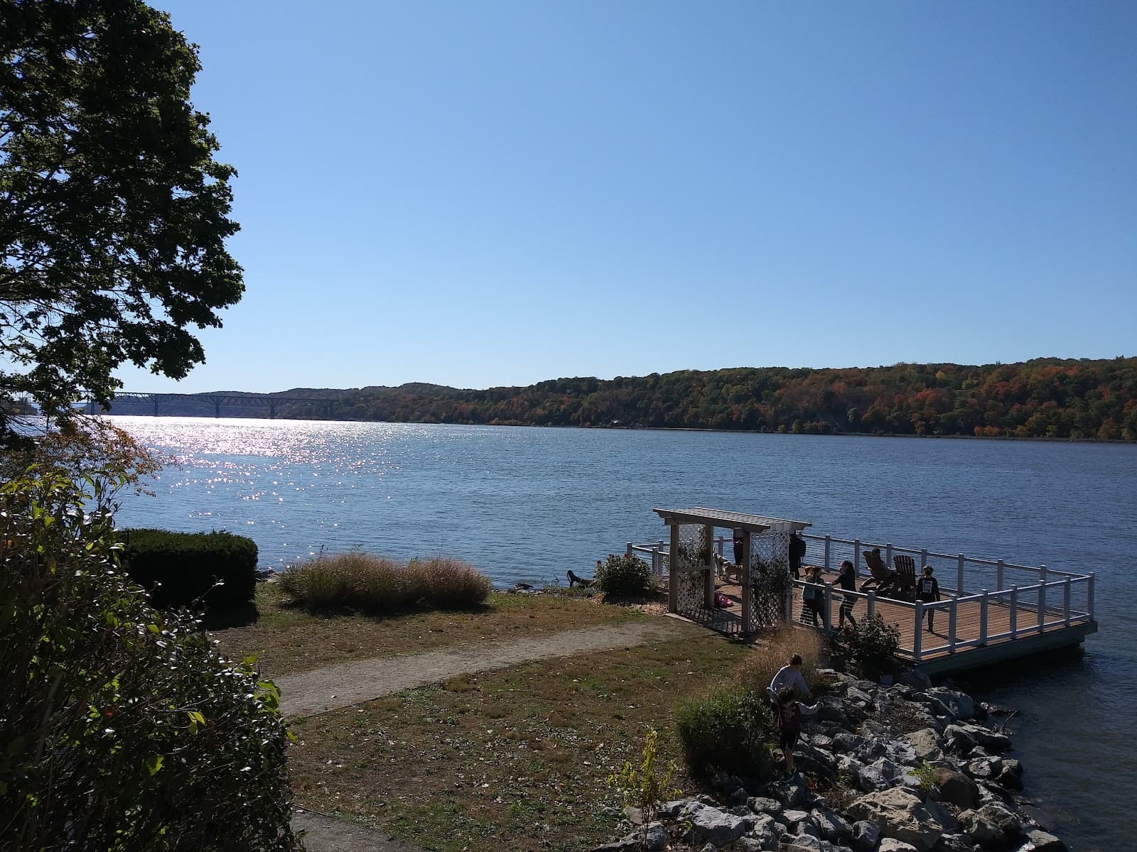 Quiet Cove Riverfront Park - Image 1