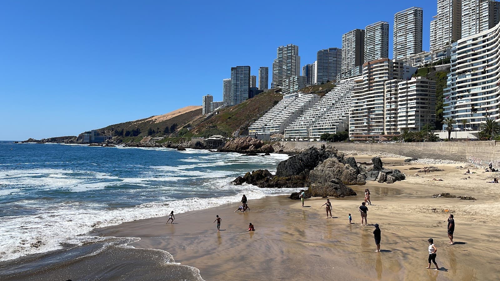 Reñaca Beach - Image 1