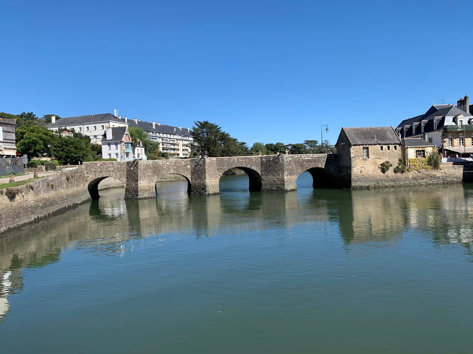Le Loc'h River Views