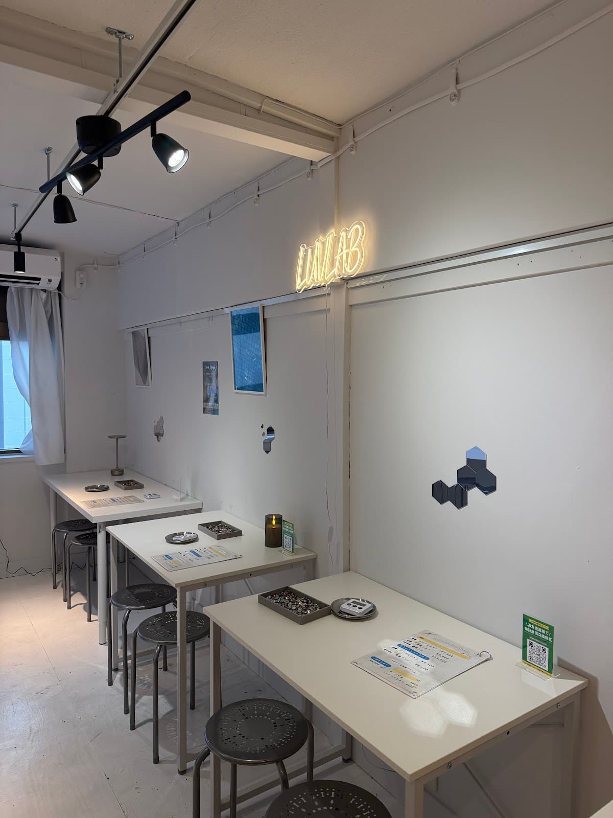 Luv Lab (Shibuya) - Image 1