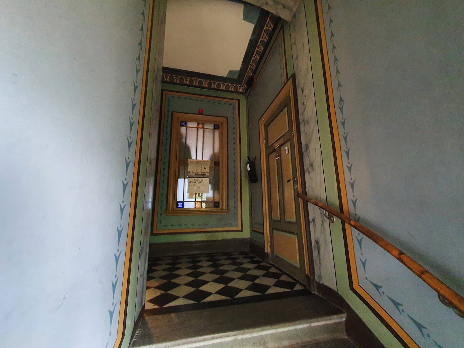 Vertical photo