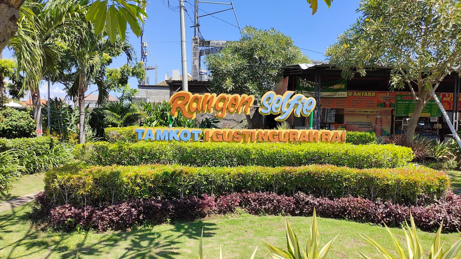 Alun-Alun Singaraja - Image 1