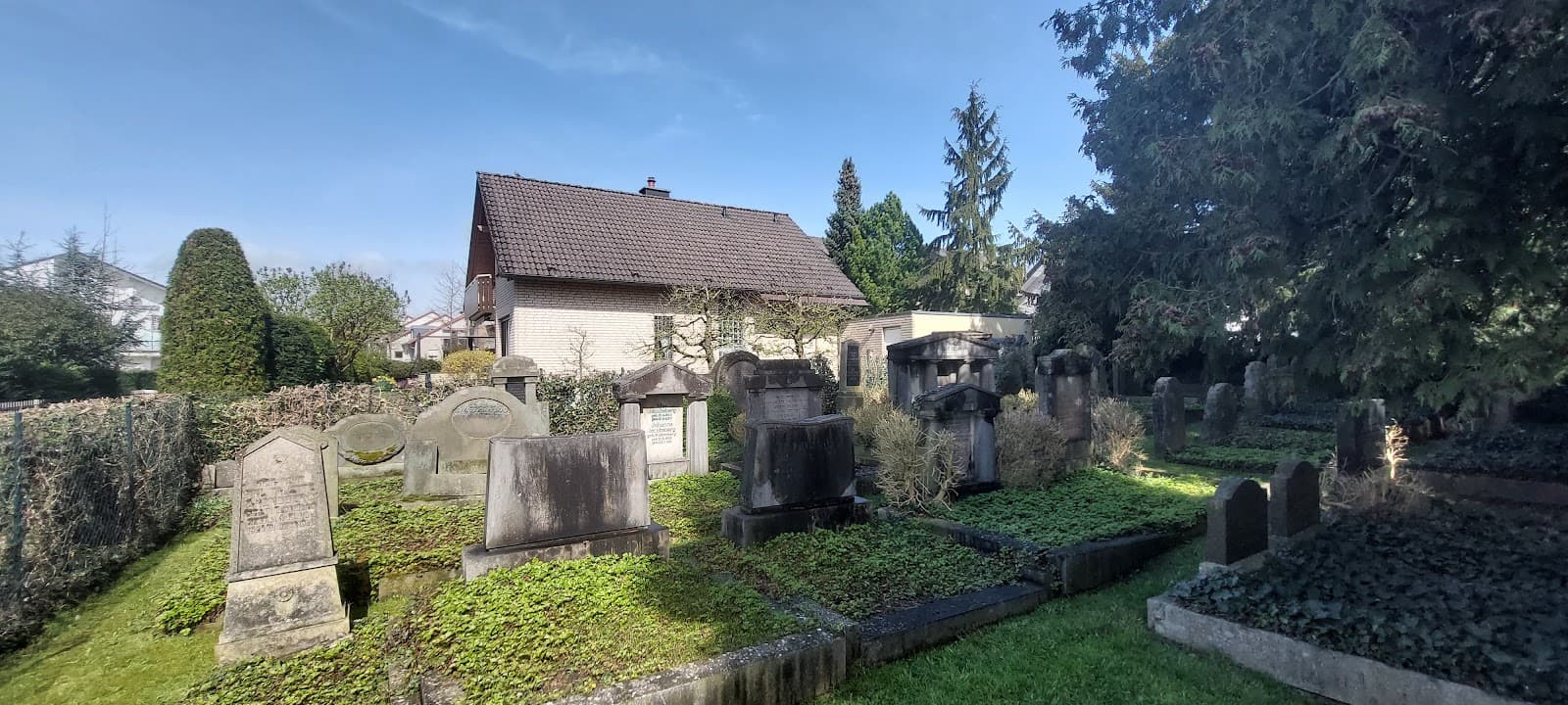Jewish Cemetery Detmold - Image 1