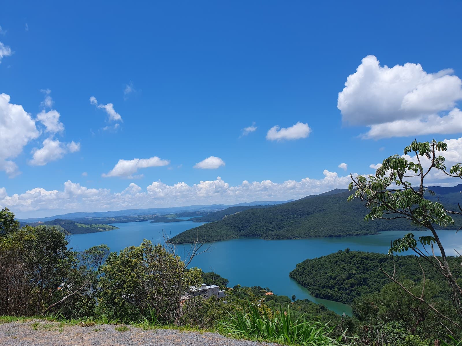 Mirante Escarpas do Lago - Image 1