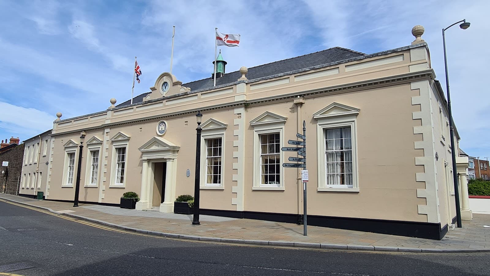 Carrickfergus Town Hall - Image 1