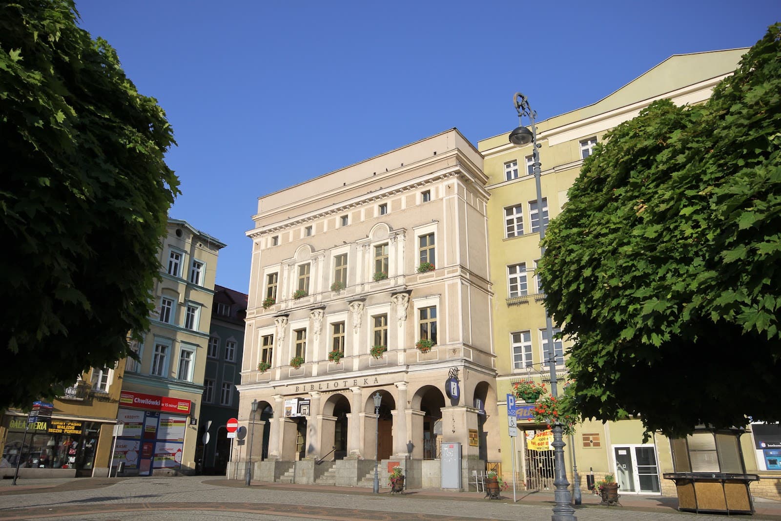 Biblioteka pod Atlantami - Image 1