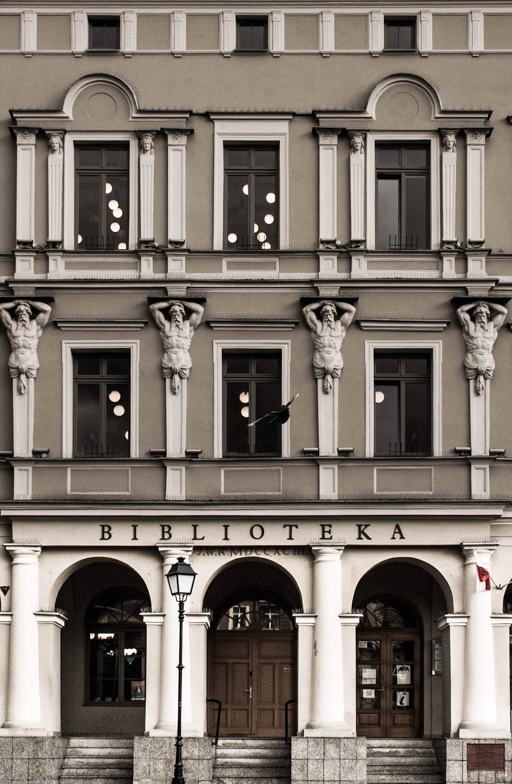 Vertical photo