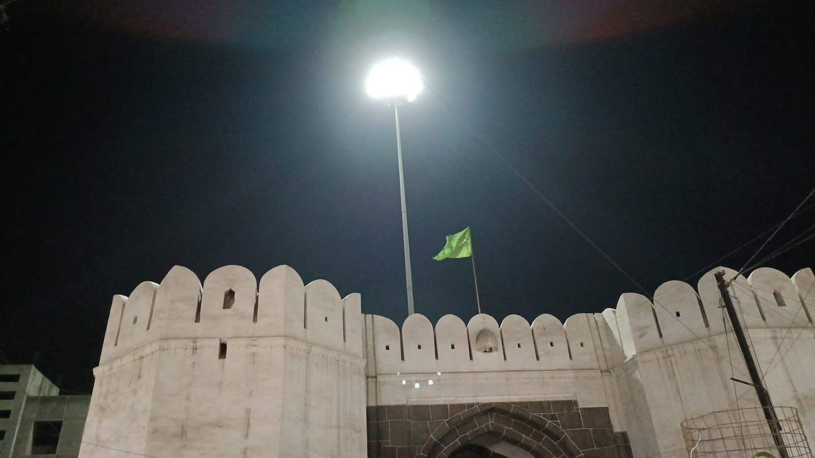 Roshan Gate - Image 1