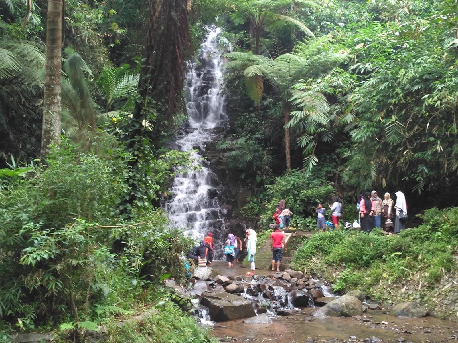 Air Terjun Irenggolo - Image 1