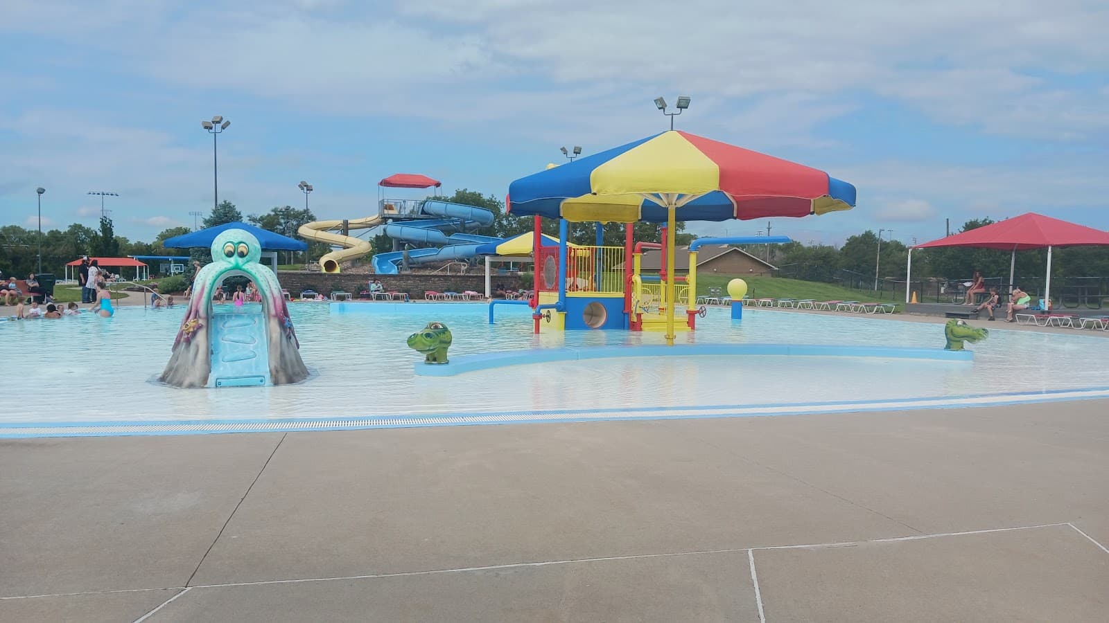 Salt City Splash Aquatic Center - Image 1