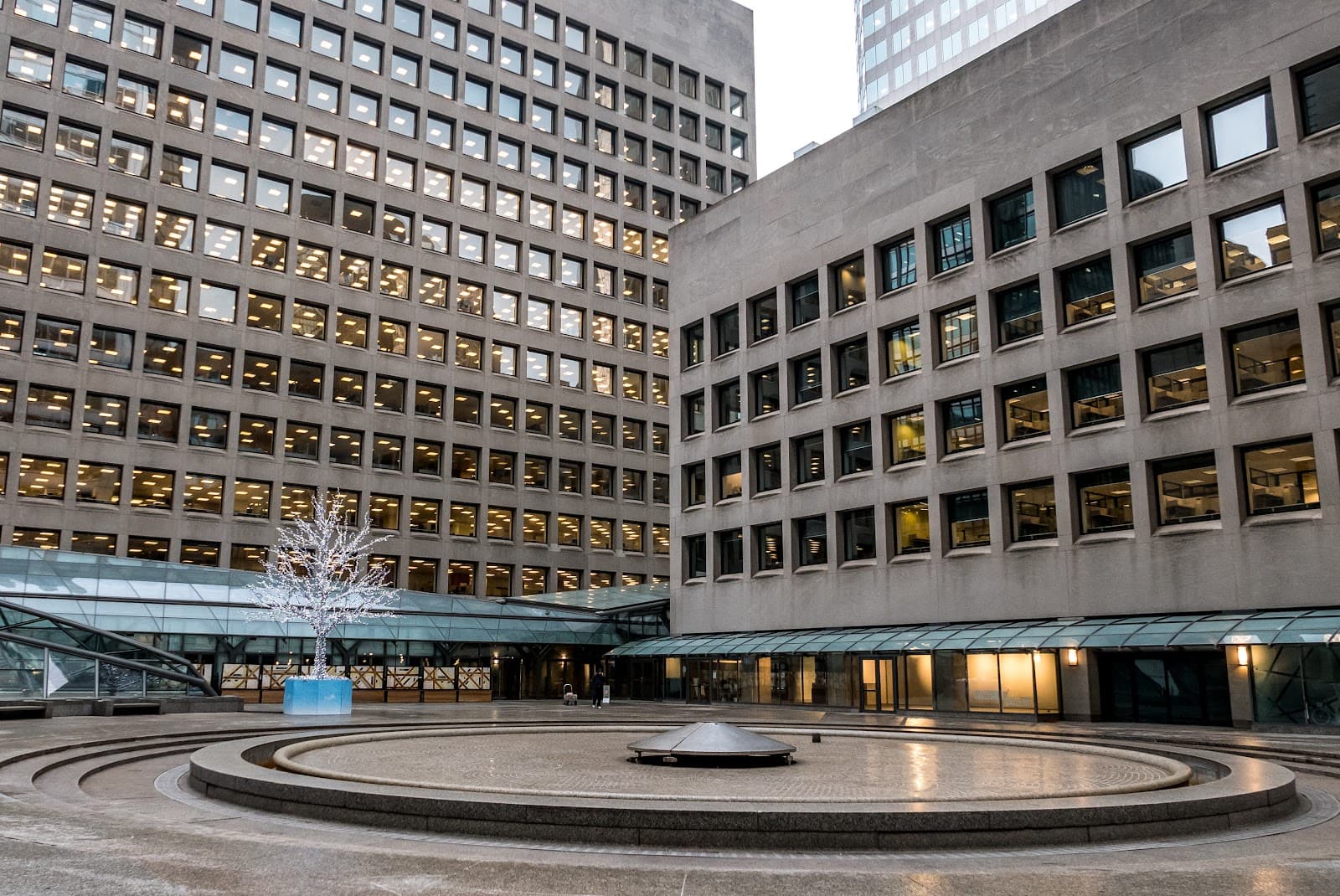 Commerce Court - Image 1