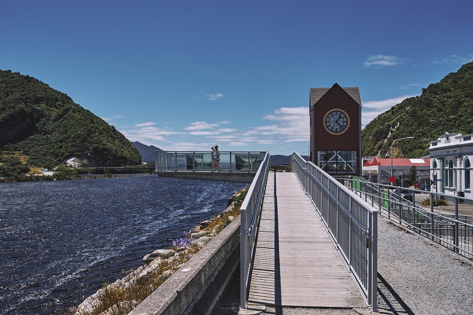 Greymouth Floodwall & Mawhera Quay - Image 1