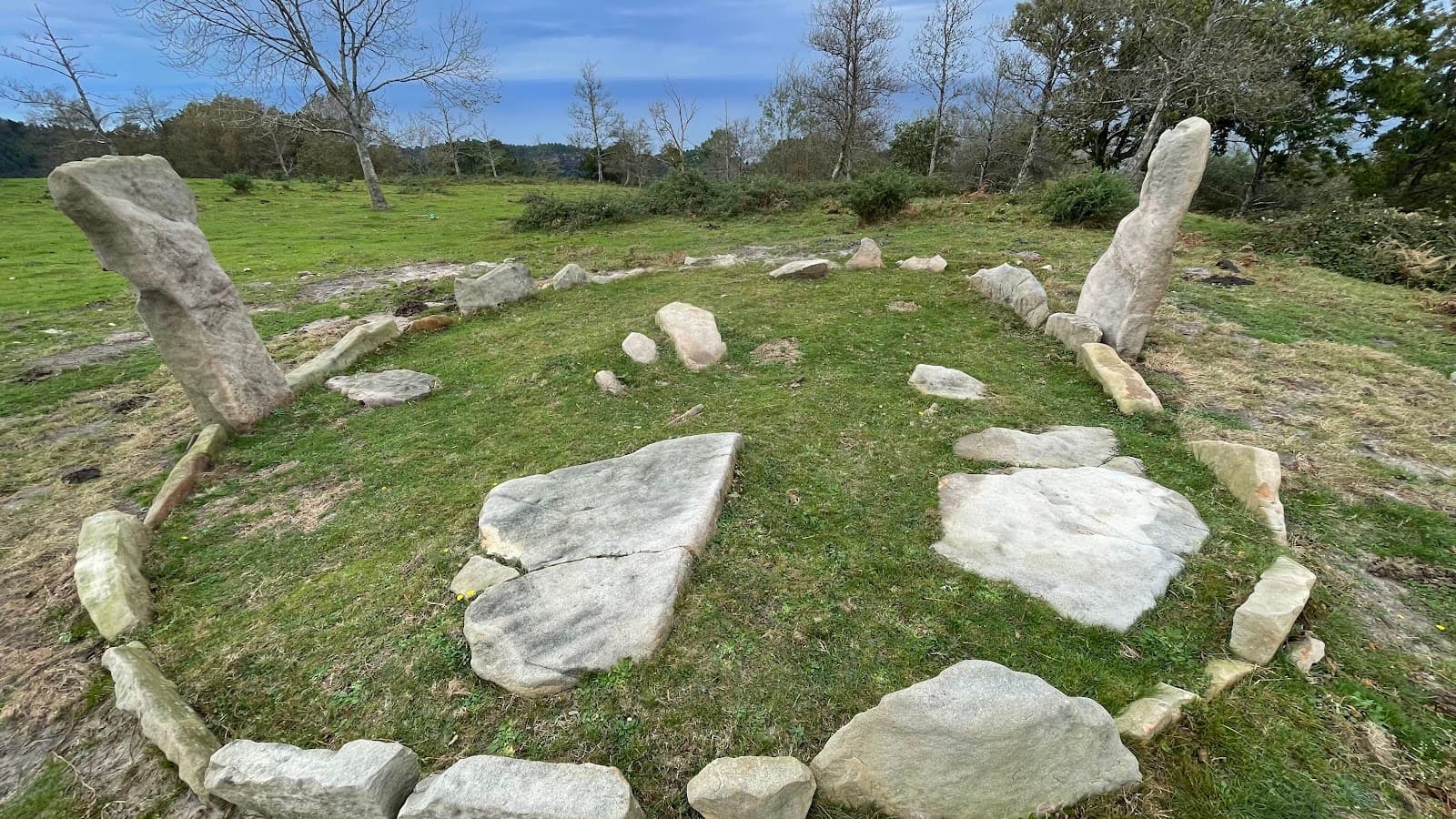 Jaizkibel Cromlechs - Image 1