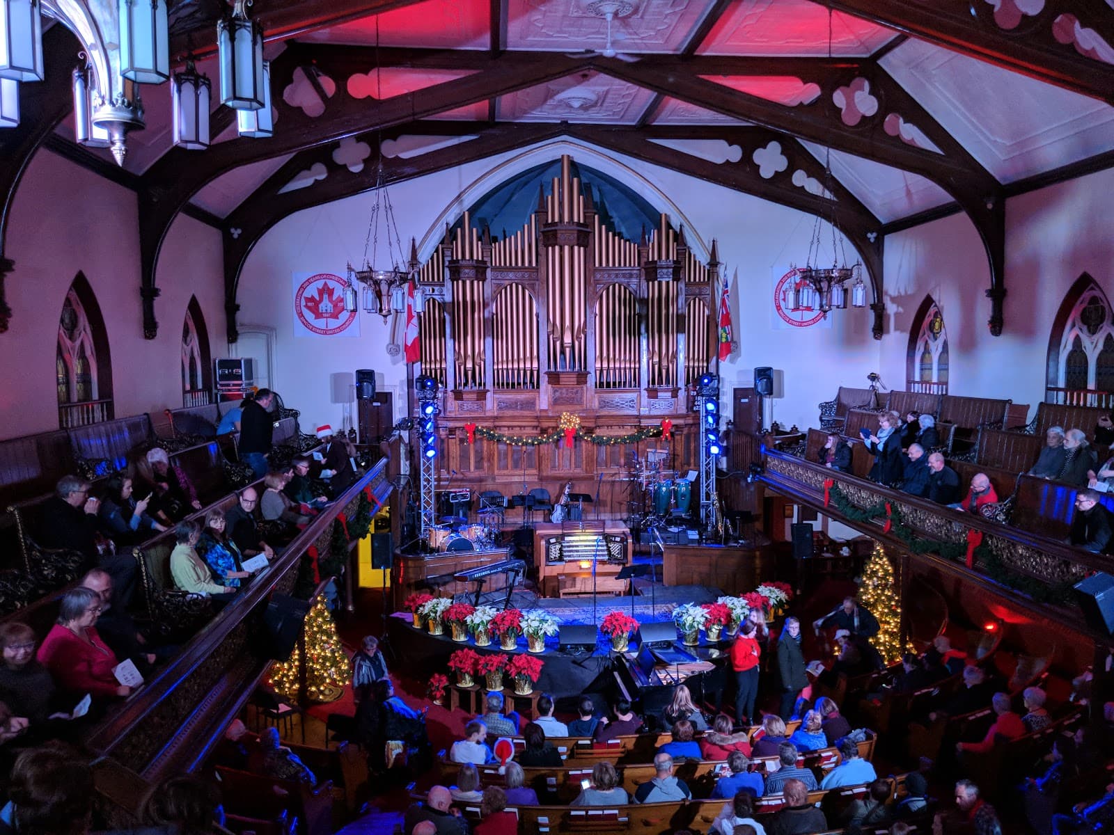Simcoe Street United Church - Image 1