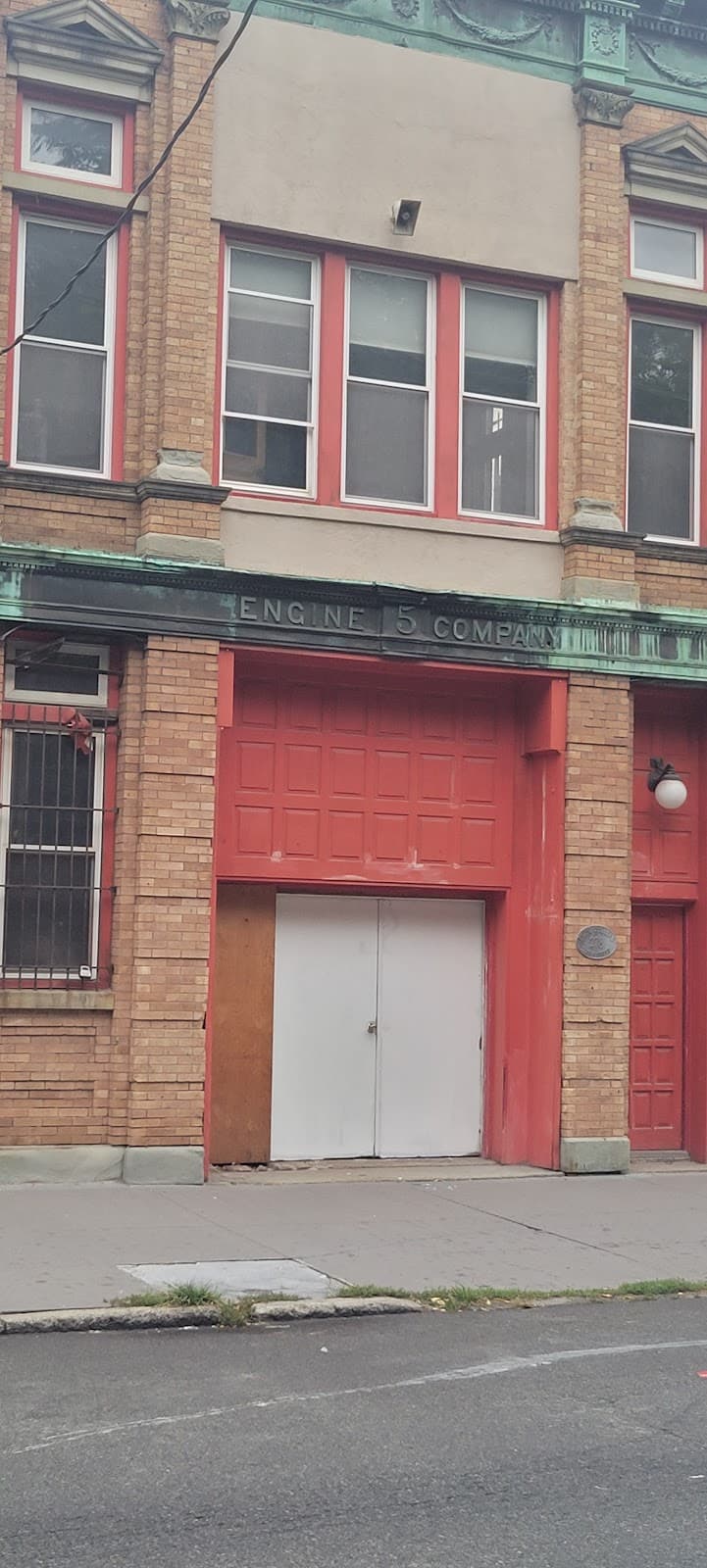 Harsimus Branch Embankment / Sixth Street Embankment - Image 1