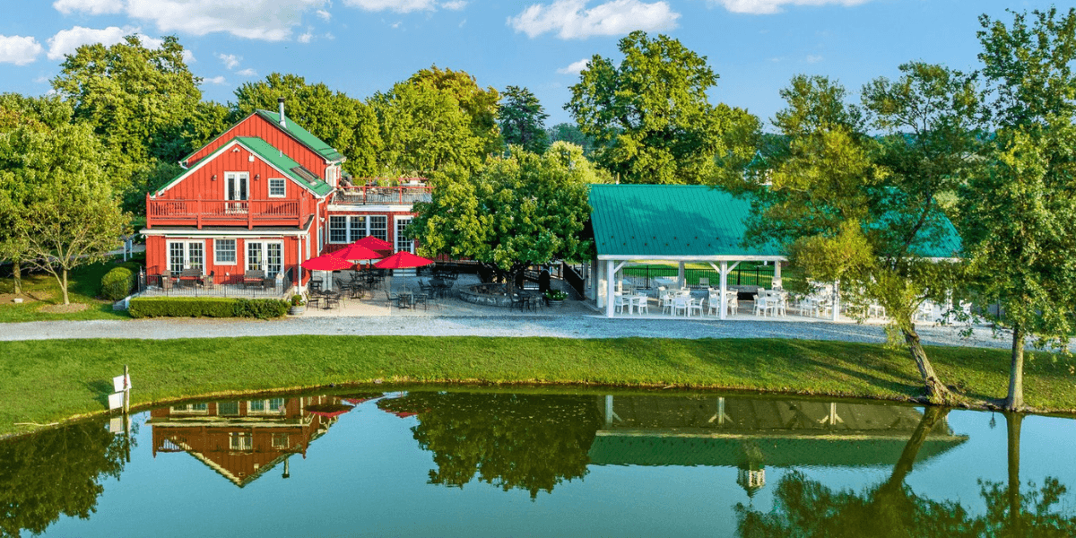 Doukénie Winery - Image 1