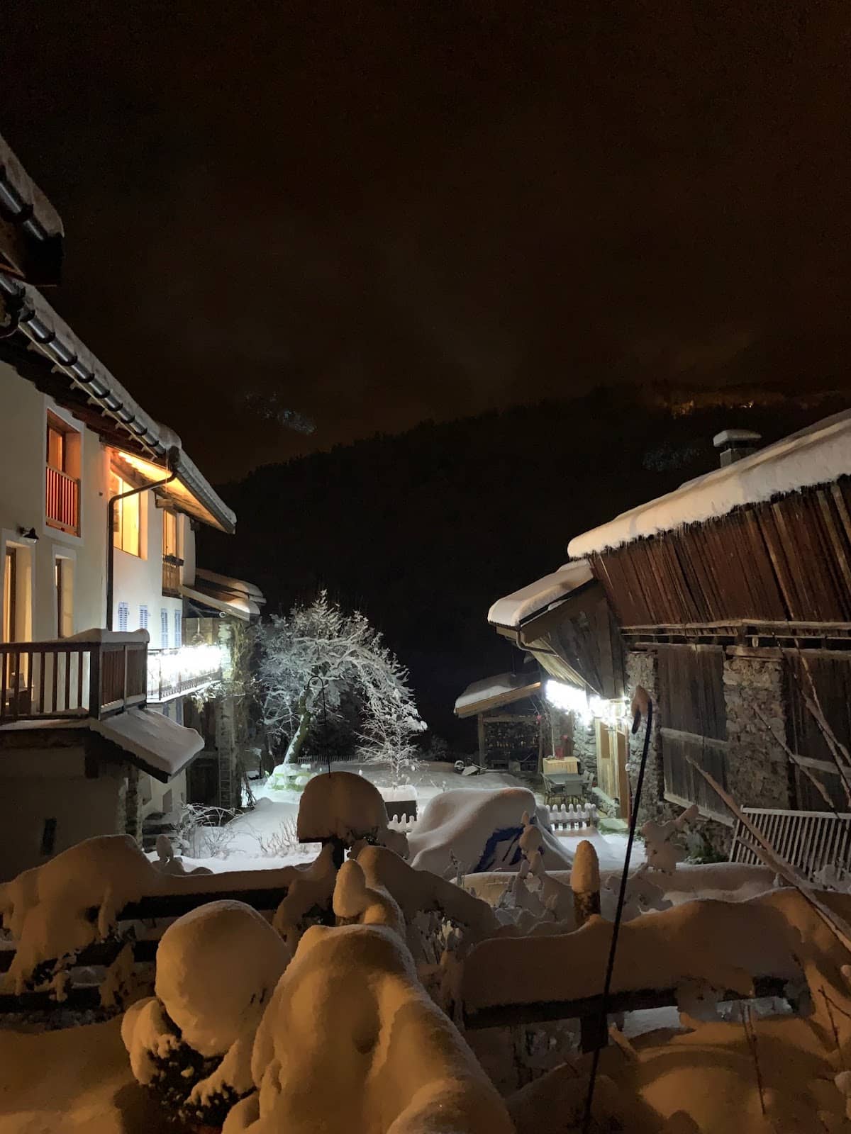 Charming Chalet Stays