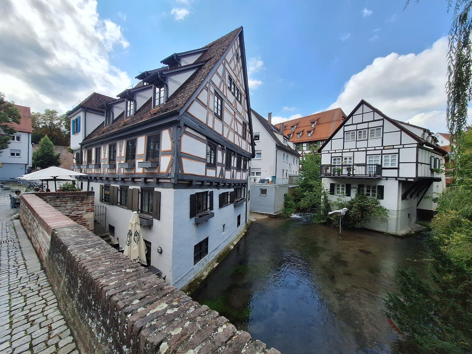 Ulmer Spatz Monument Ulm - Image 1