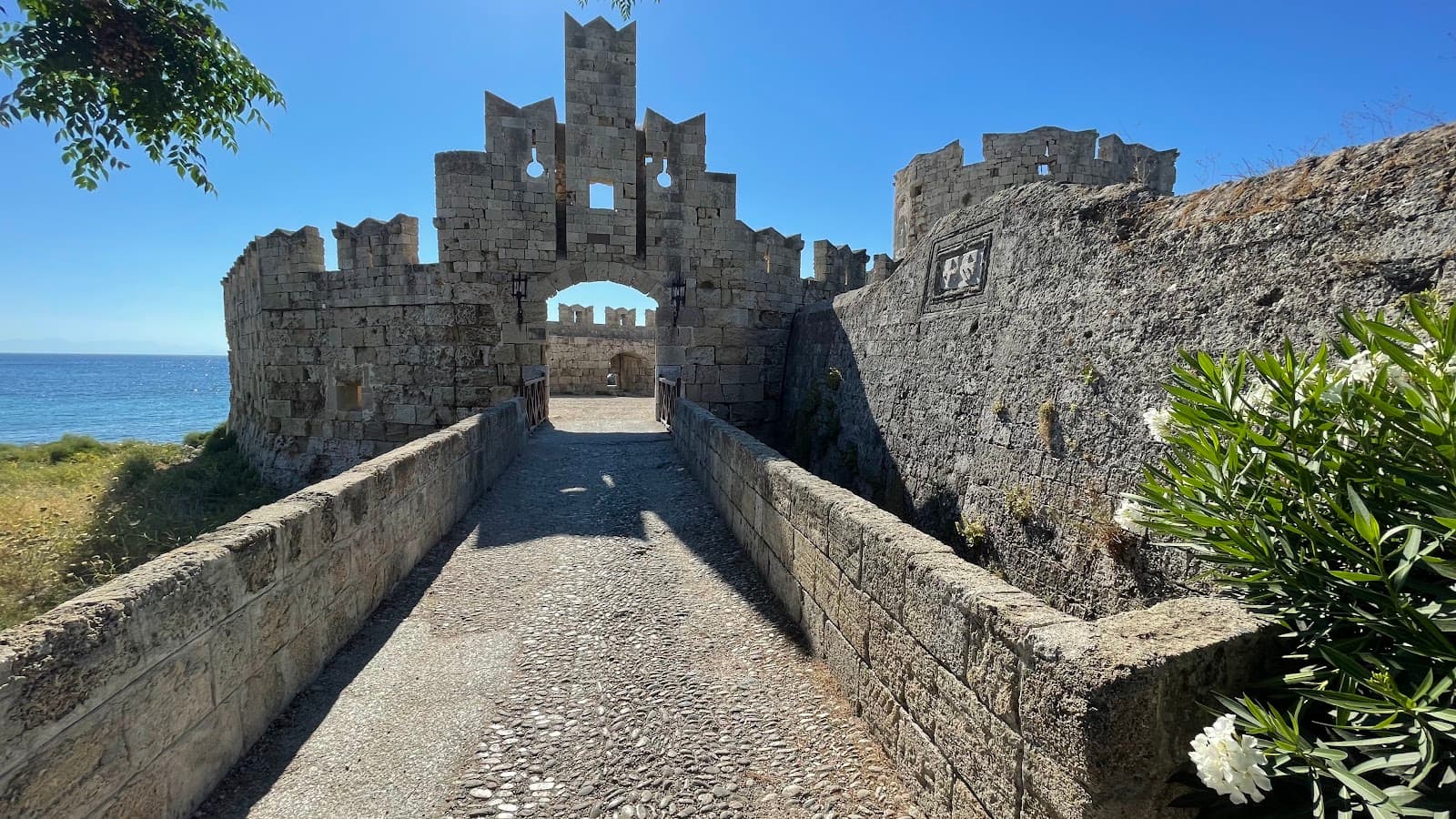 St Paul's Gate - Image 1