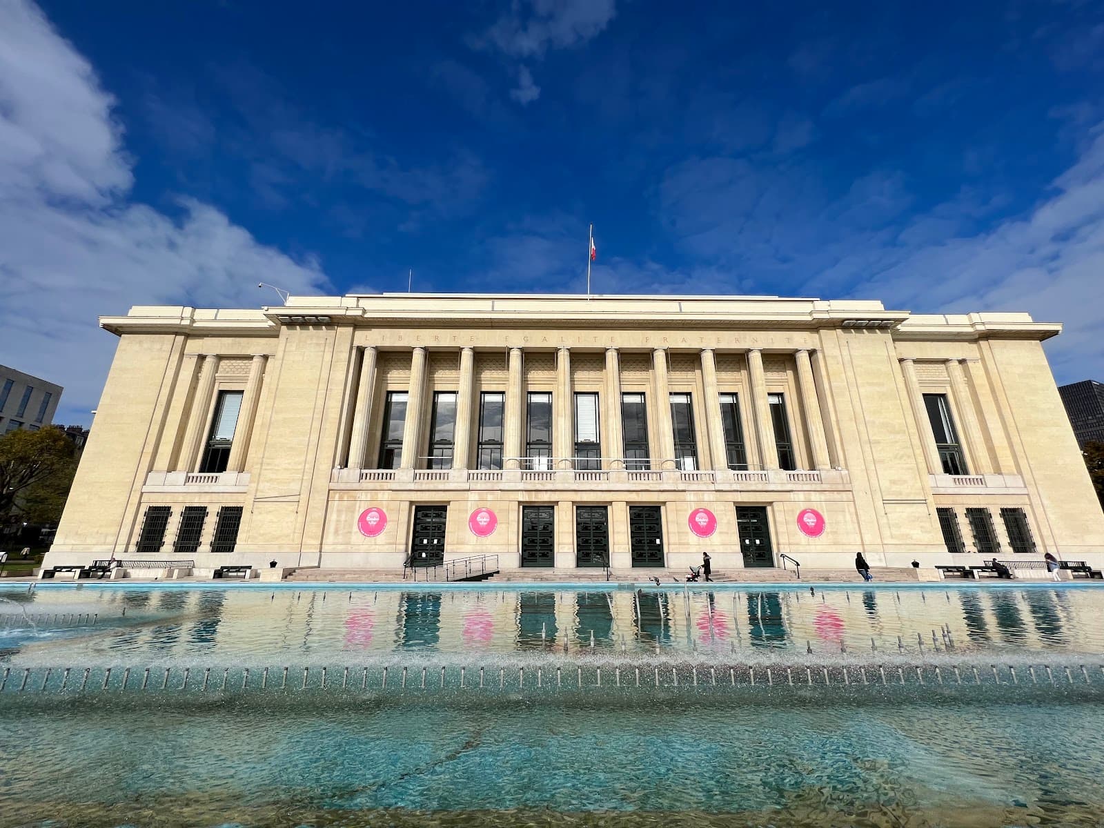 Hôtel de Ville de Puteaux - Image 1