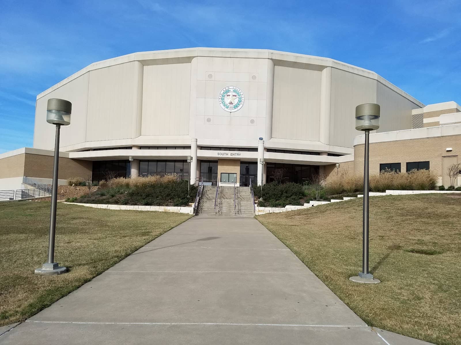 Wade Taylor IV Jersey Retirement