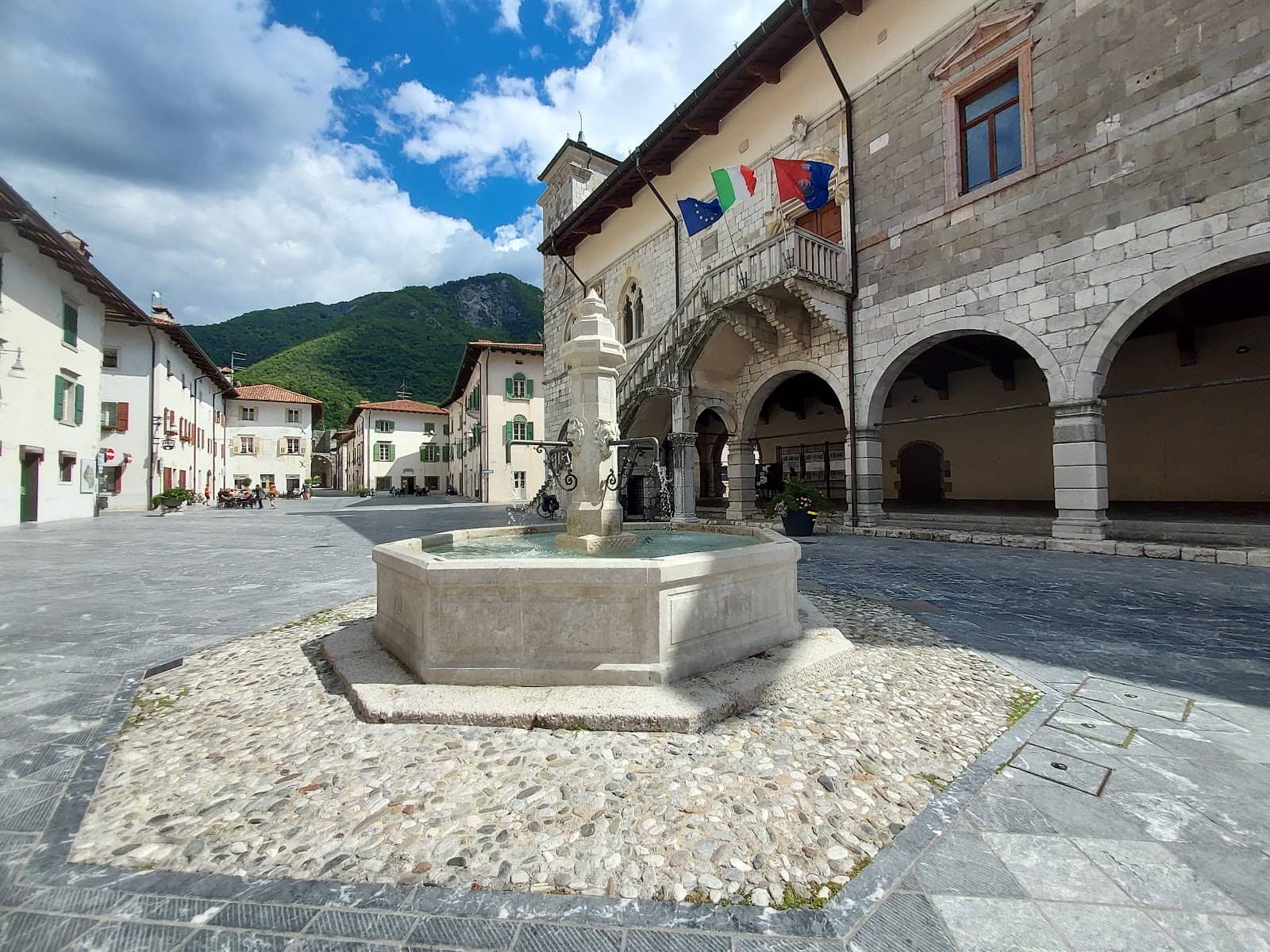 Piazza Municipio
