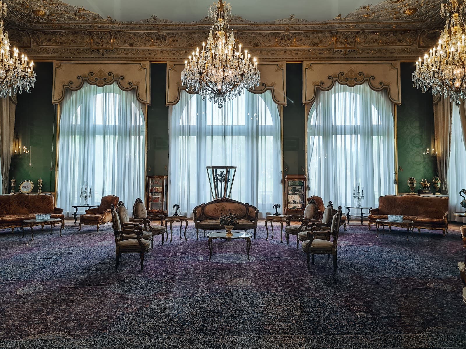 Mellat Palace Museum Sa'dabad - Image 1