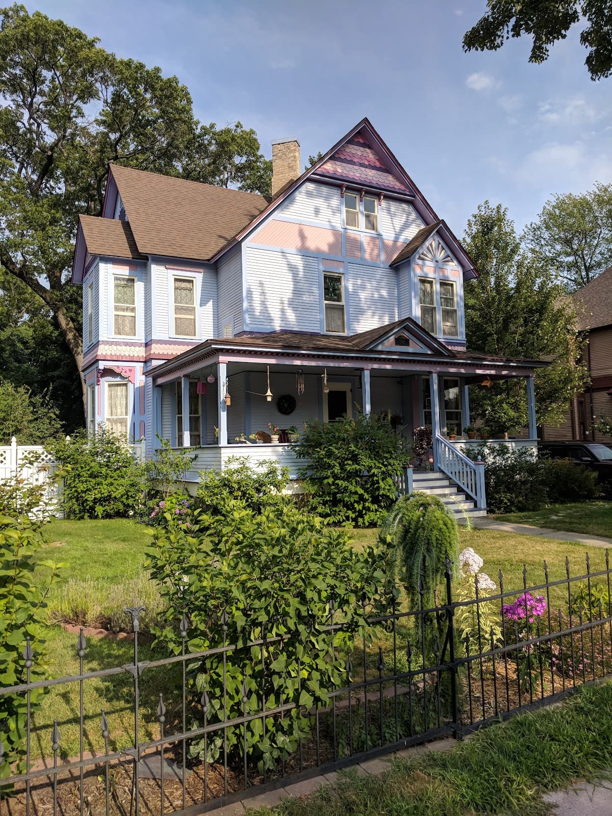 Bluffton Village Historic District - Image 1