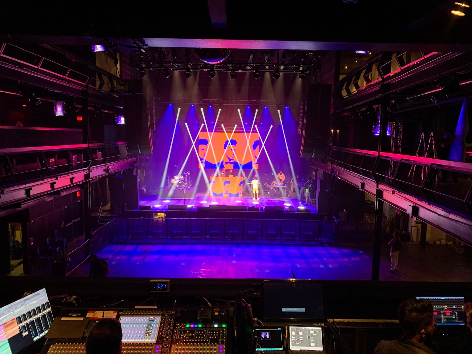 Heathrow Terminal 5 - Image 1