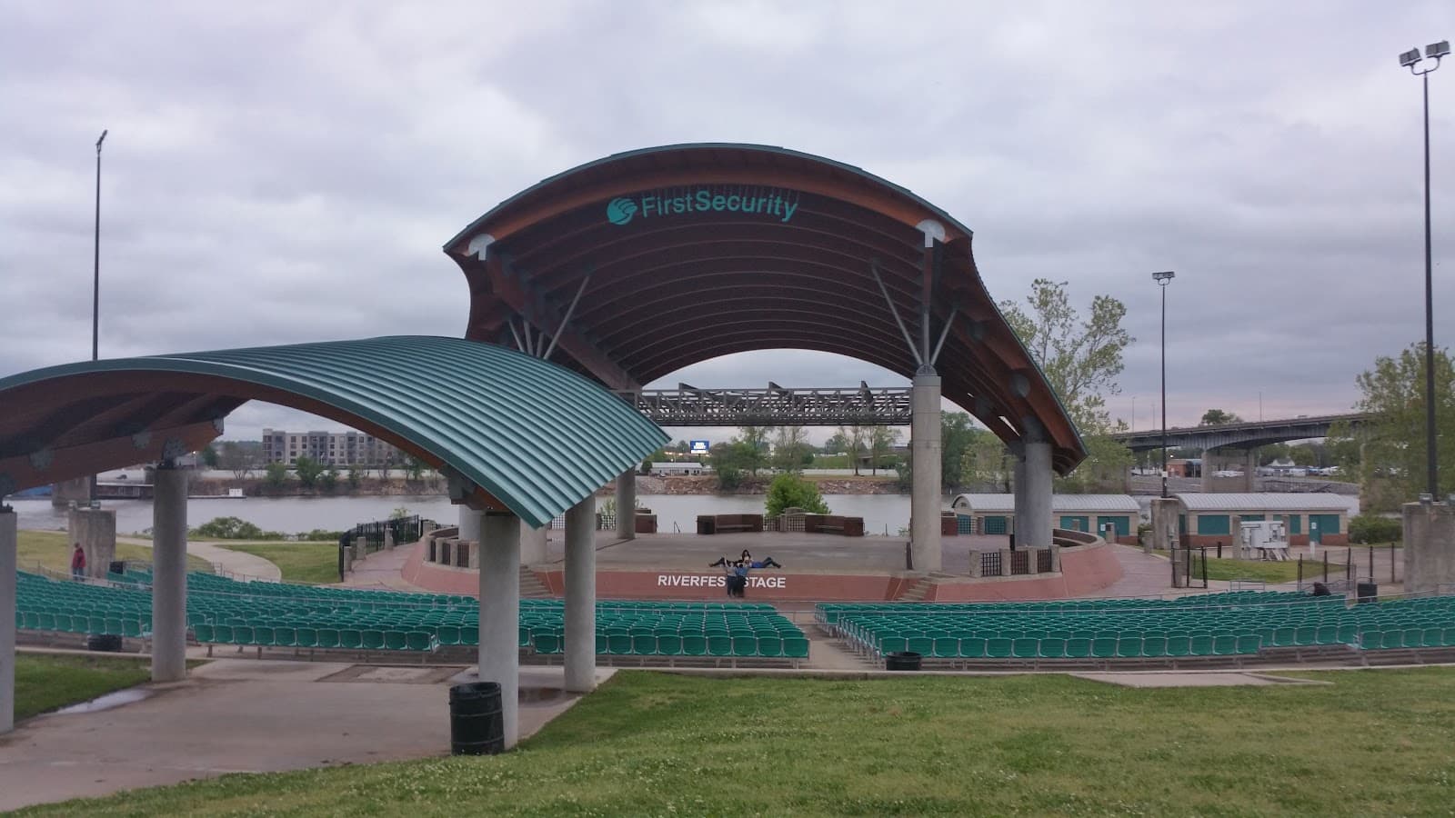 Riverfront Park - Image 1