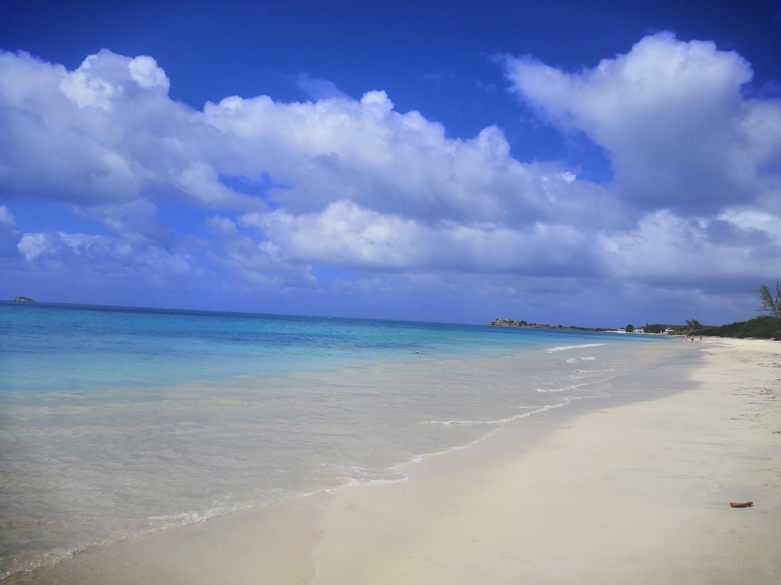 Runaway Beach St. John's - Image 1