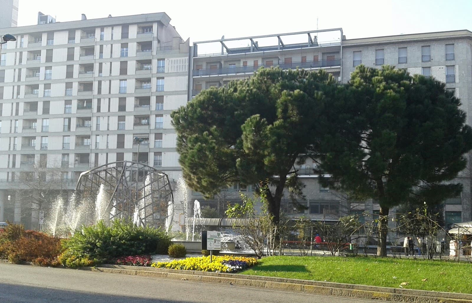 Piazza IV Novembre (Sesto Rondò) - Image 1