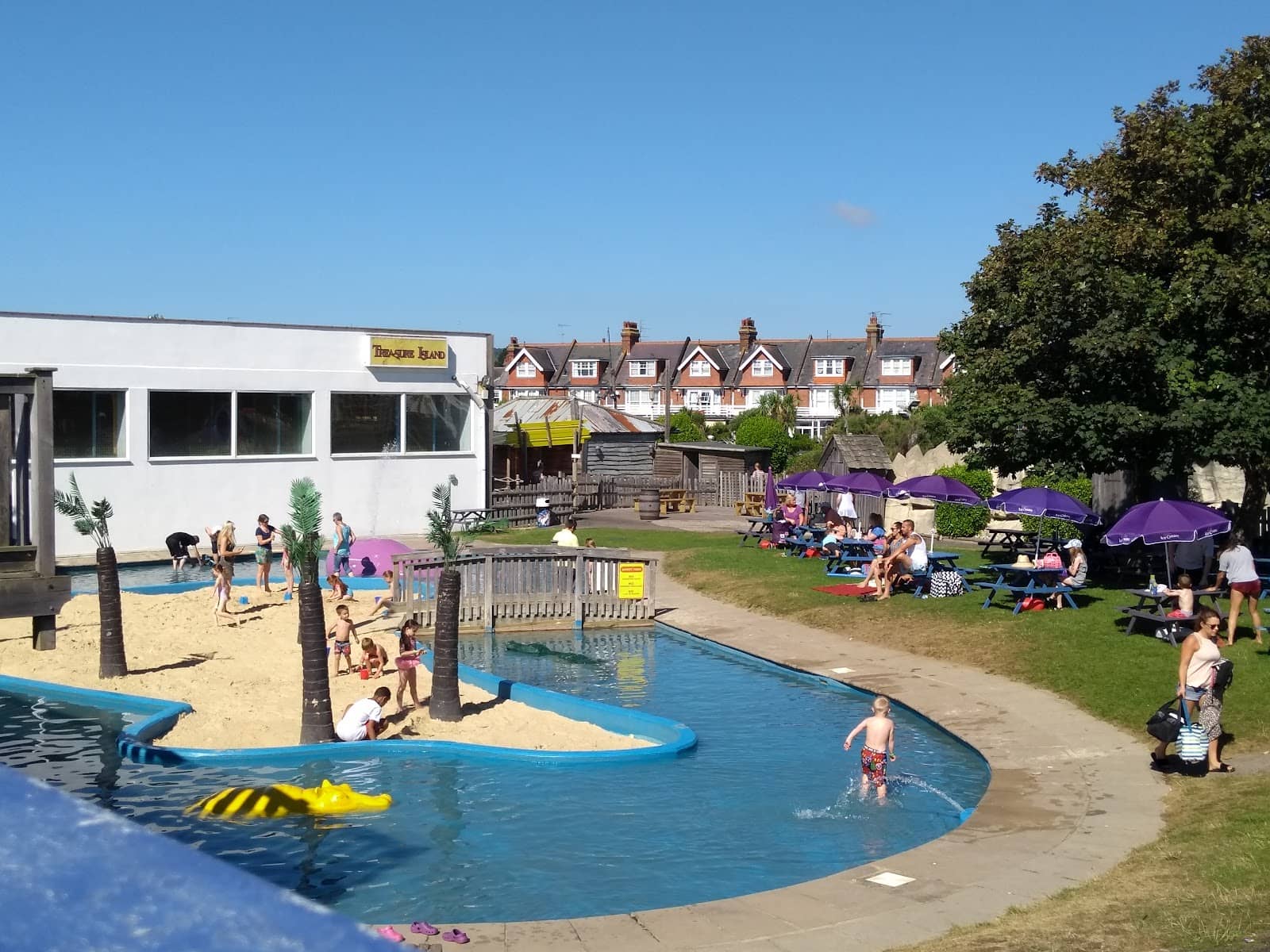 Splash Pool & Sand Area
