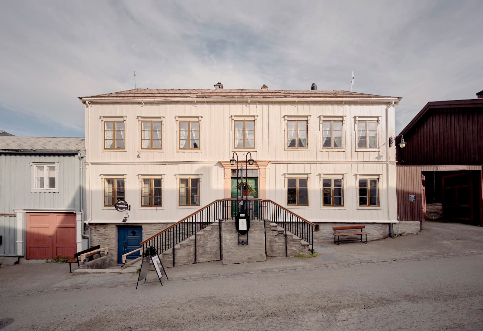 Hyttelva Riverside - Image 1