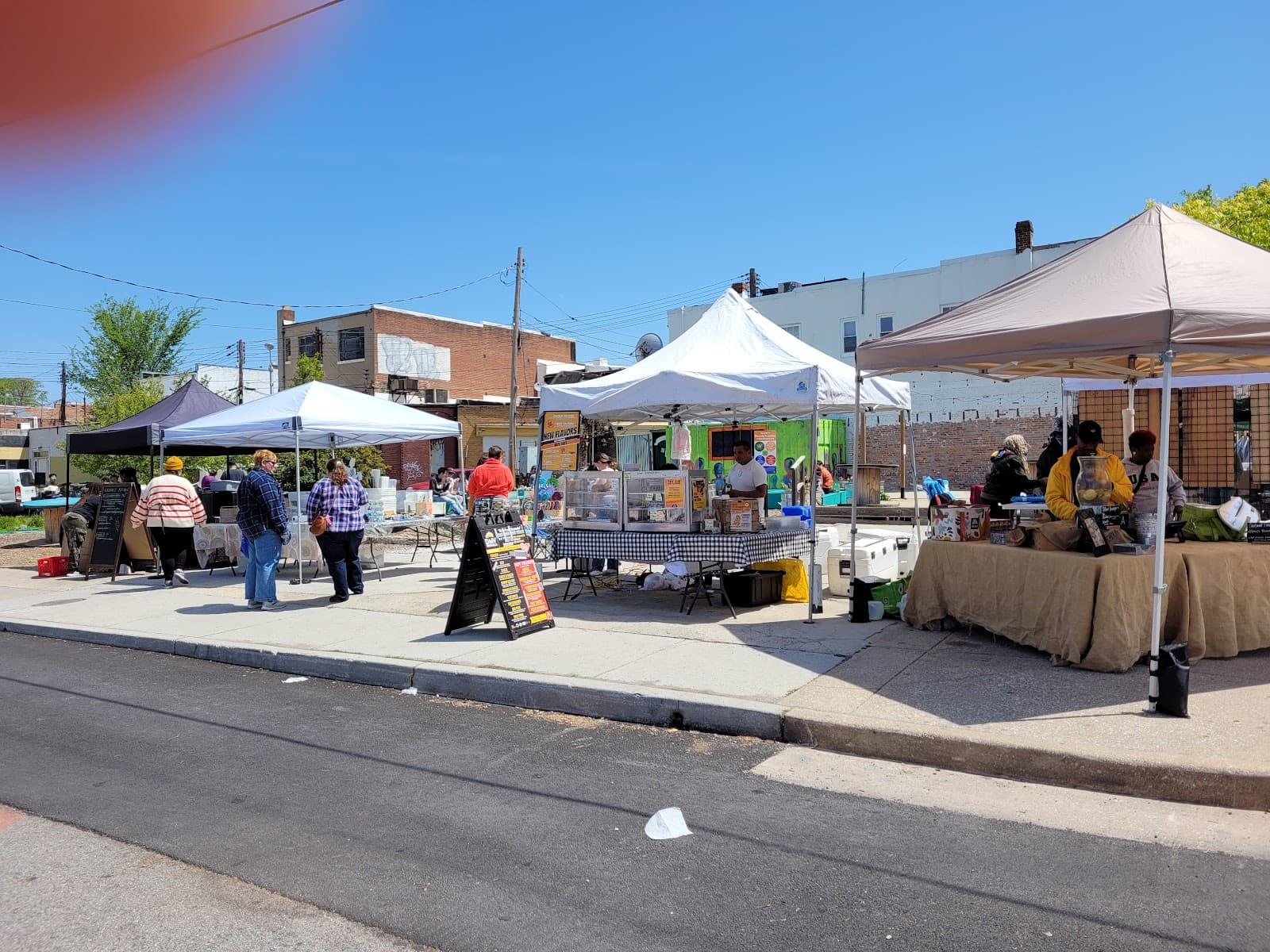 Waverly Farmers Market 32nd Street - Image 1