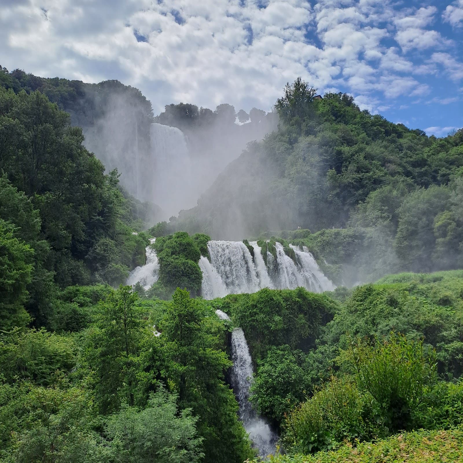 Marmore Falls Visitor Center - Image 1