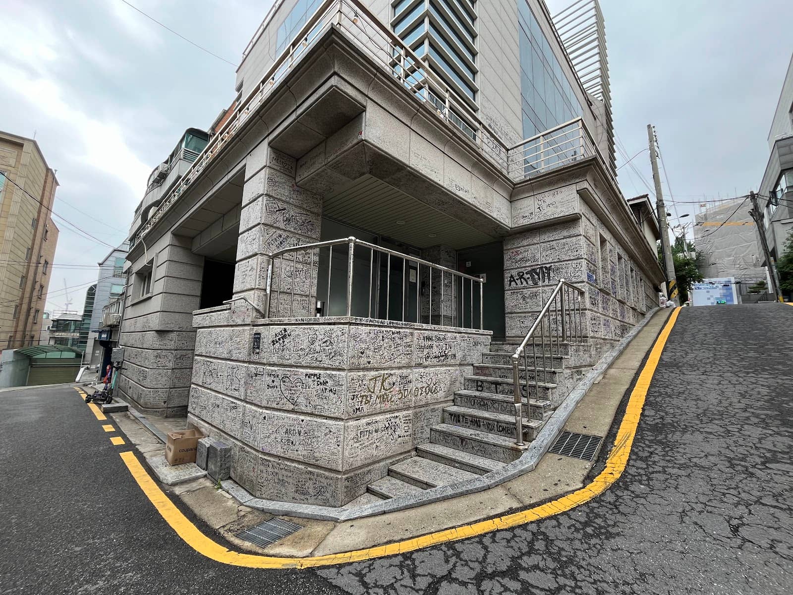 Iconic K-Pop Landmark