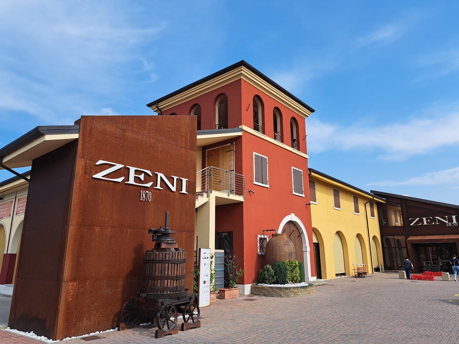 Zeni Wine Museum & Winery - Image 1