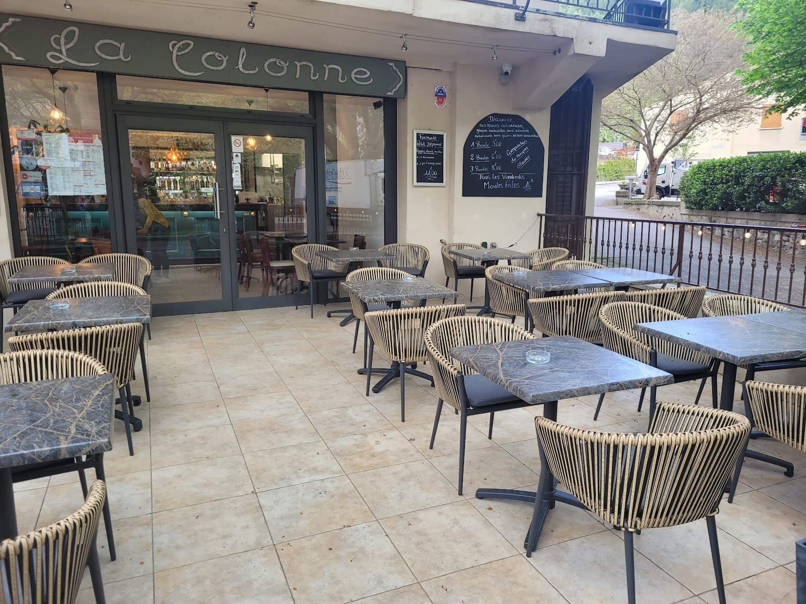 Roman Column (La Colonne) - Image 1