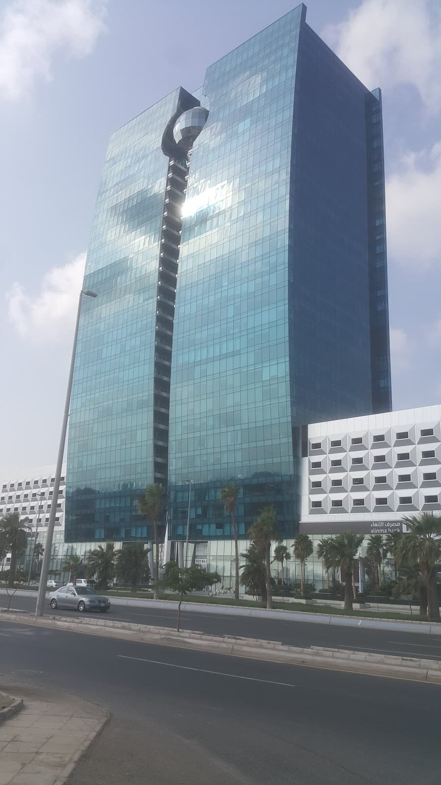 King Road Tower - Image 1
