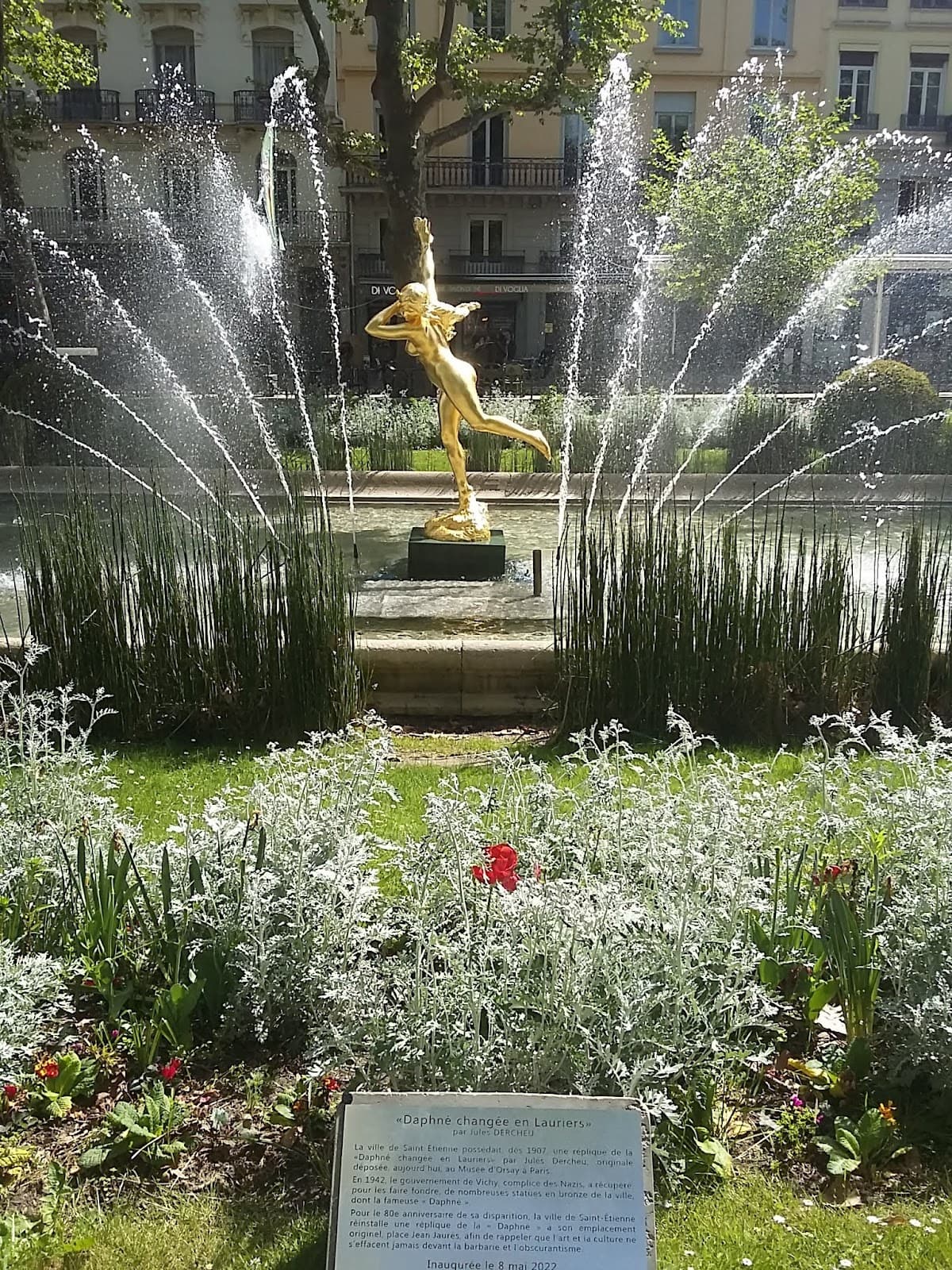 Place Jean Jaurès - Image 1