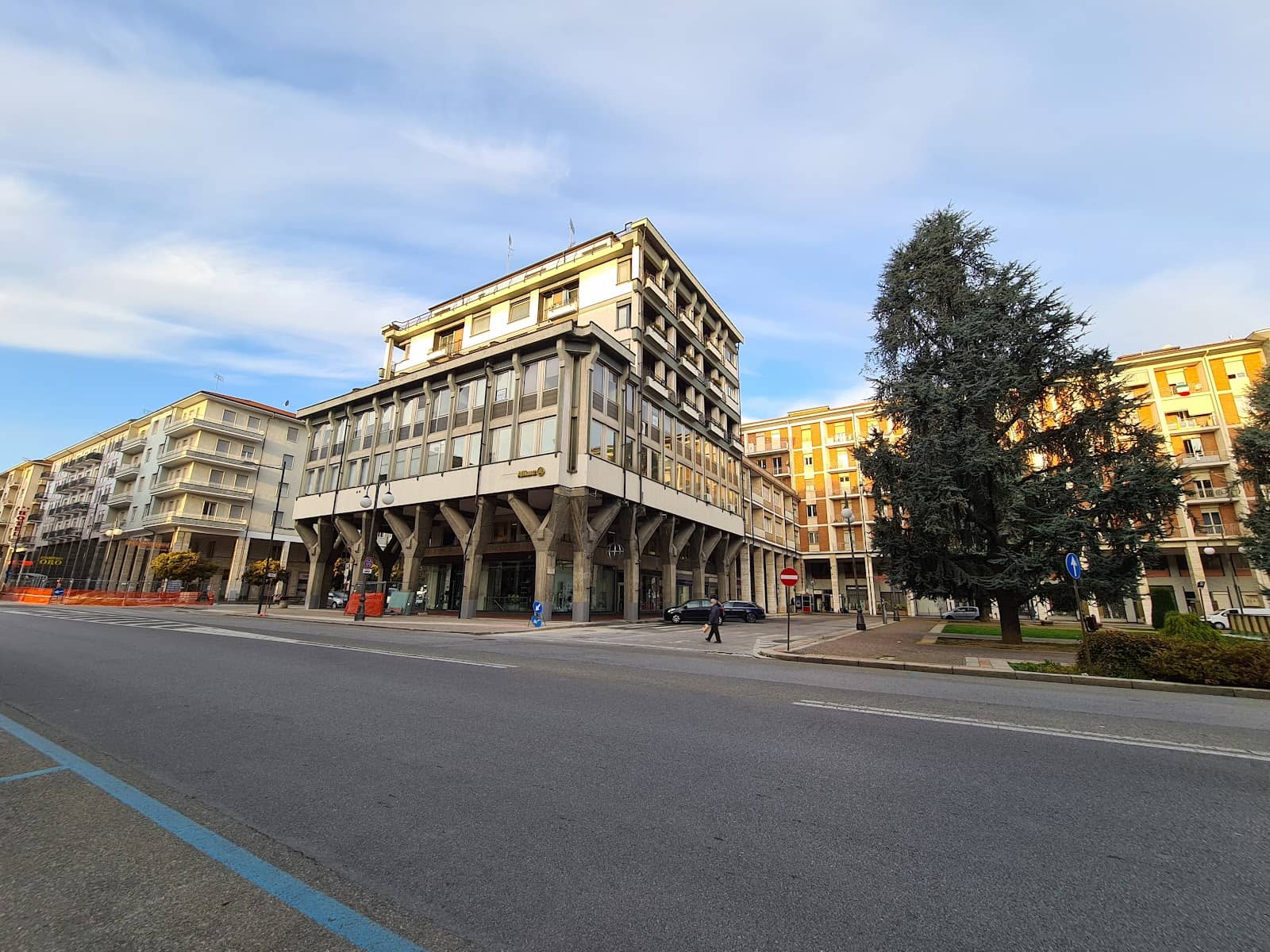 Local Cafes and Gelaterias