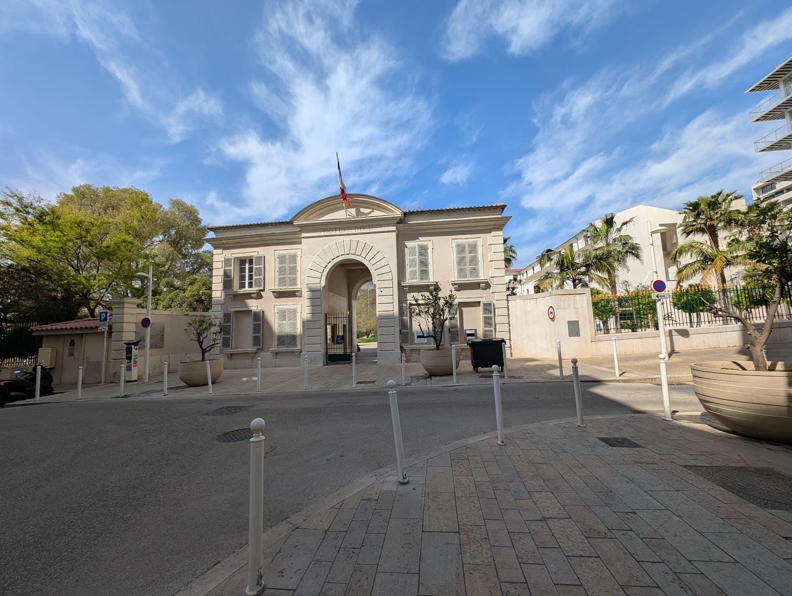 Quartier Chalucet - Image 1