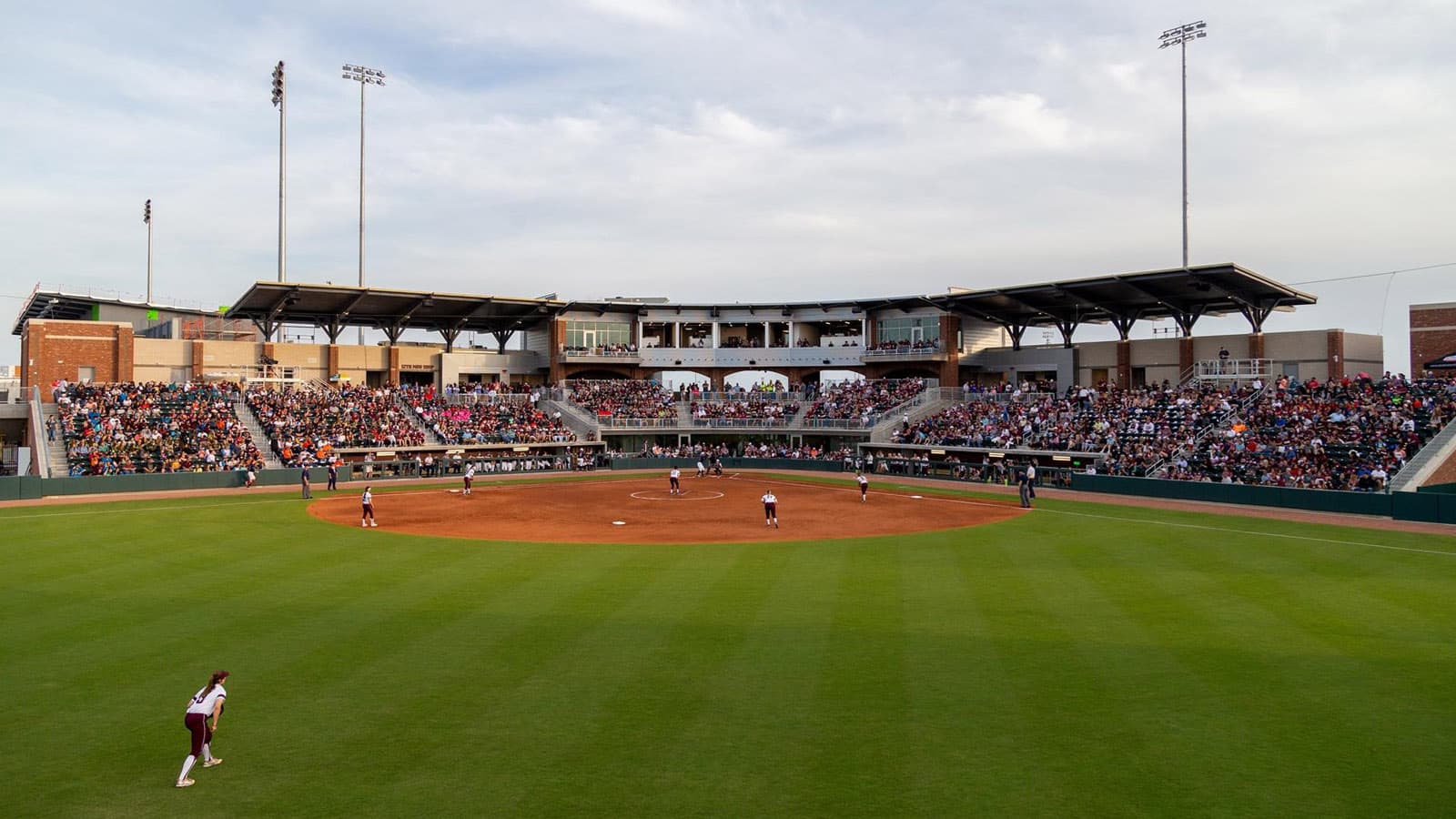 Davis Diamond - Image 1