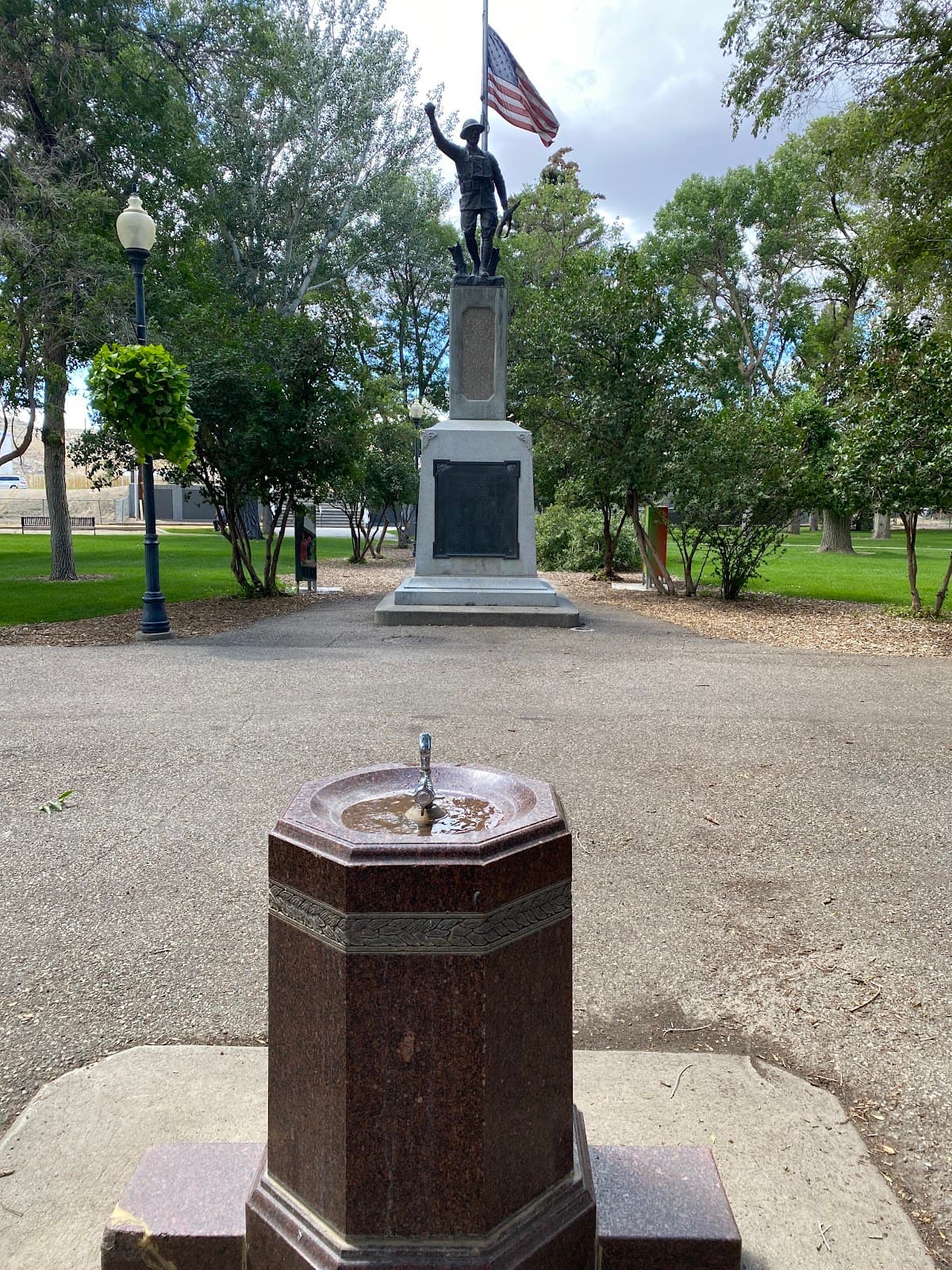 Bunning Park Rock Springs - Image 1