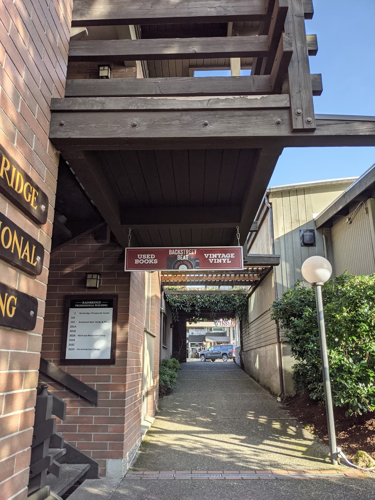 Bainbridge Island (Winslow) - Image 1