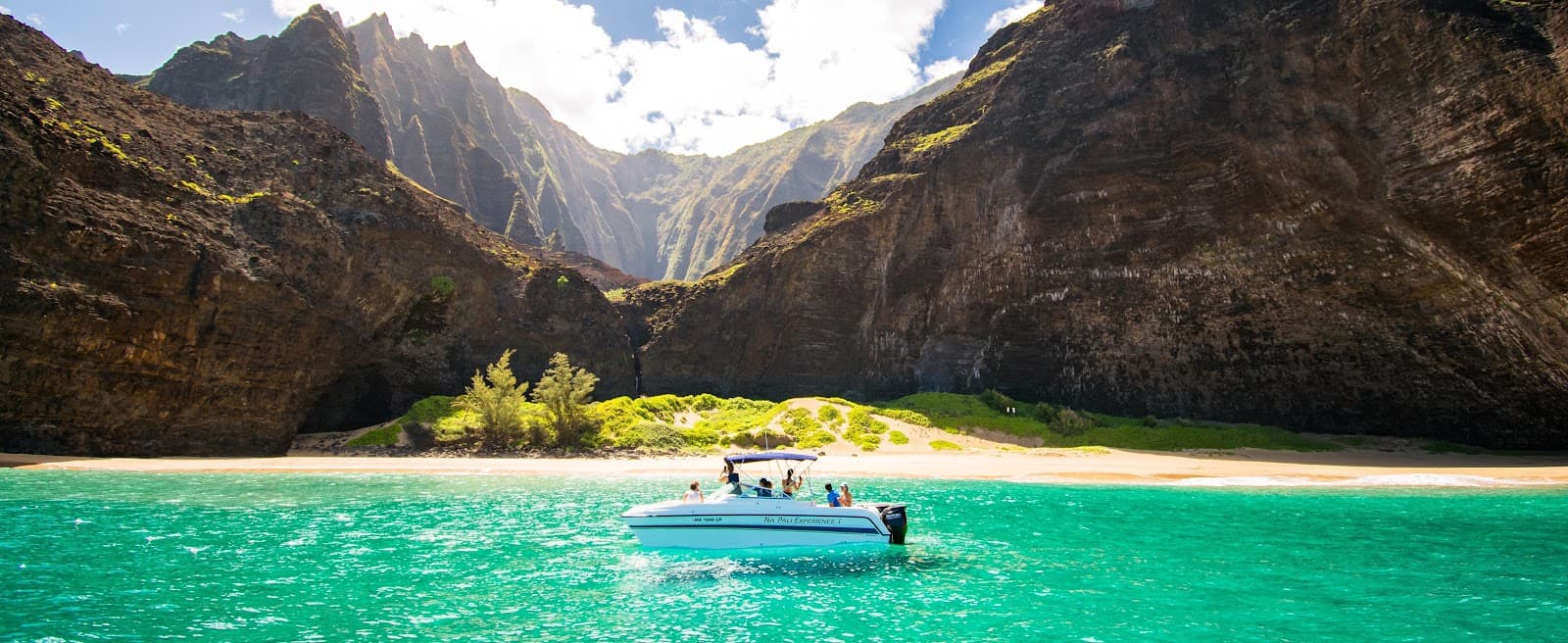 Na Pali Coast Boat Tours - Image 1