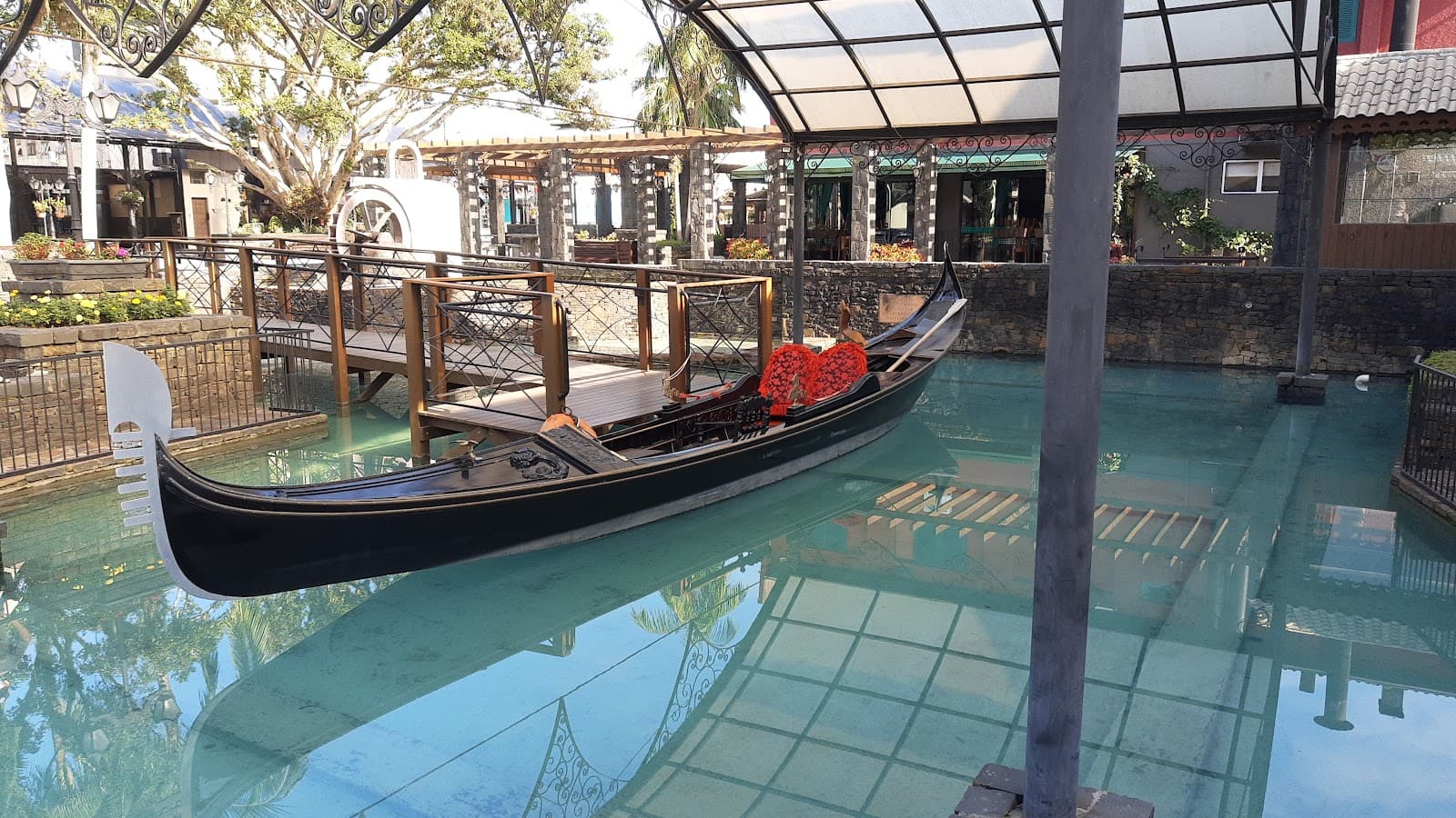 Praça Humberto Bortoluzzi (Nova Veneza) - Image 1